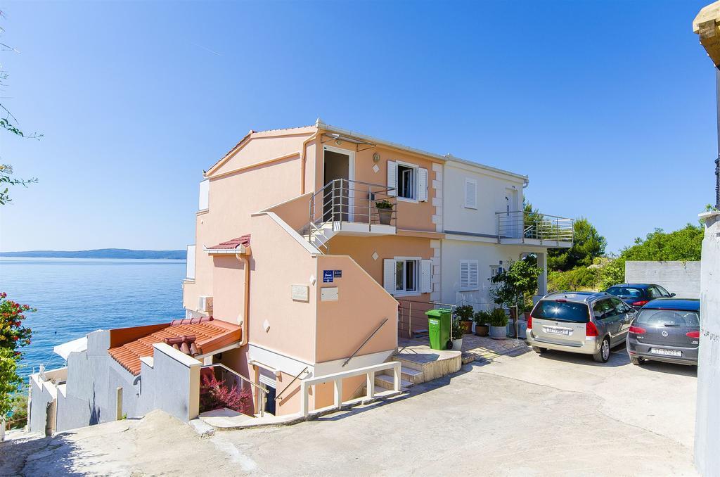 Apartments Nives Trogir Extérieur photo