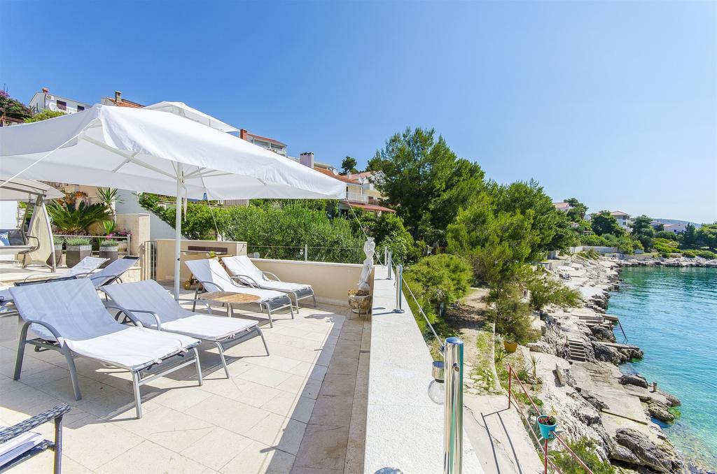 Apartments Nives Trogir Extérieur photo